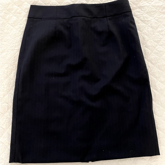 J Crew Factory Womens Original Fit Pinstriped Wool Pencil Skirt 0 Blue 91977 - Picture 2 of 7